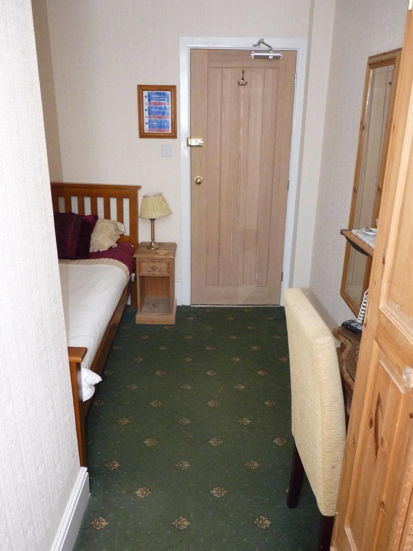 Newport Quay Bed & Breakfast Exterior photo